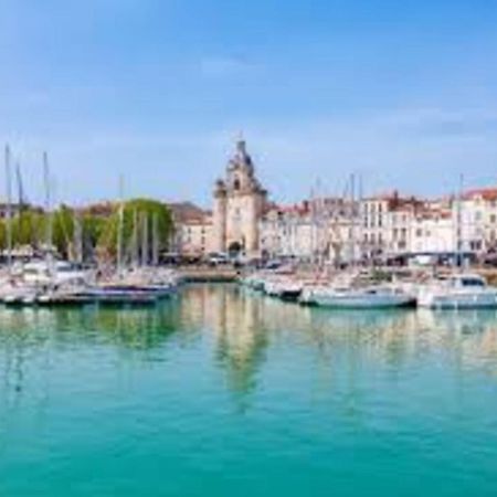 Bright Apartment With Terrace In La Rochelle La Rochelle  Exteriör bild